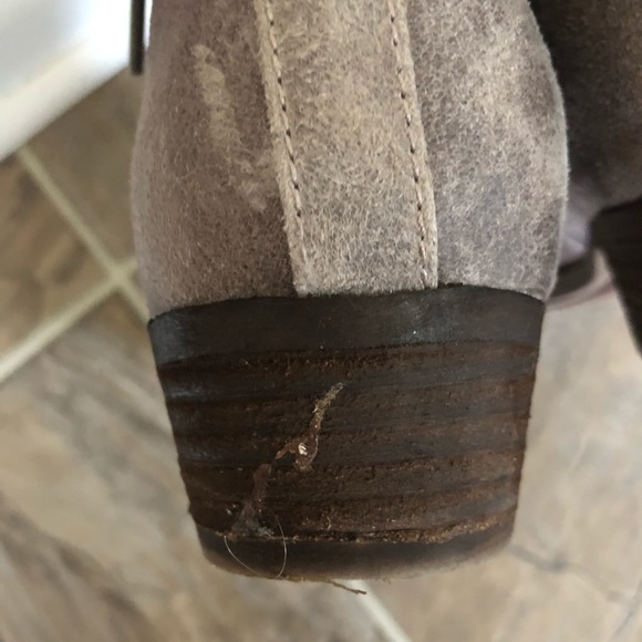 7.5 BOOTIES - Picture 6 of 7